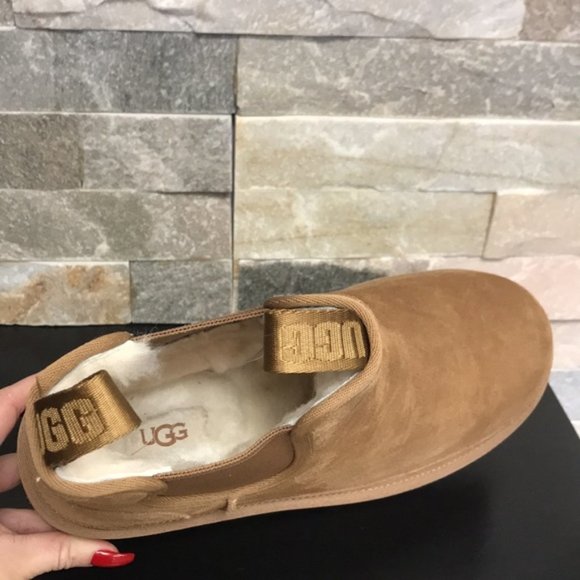 UGG Women's Neumel Platform Chelsea Boot - Picture 8 of 9